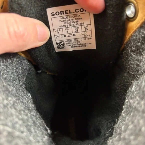 SOREL Women’s Slimpack II Lace Up Winter Snow Boot Tan/Black size: 8 - Picture 12 of 15